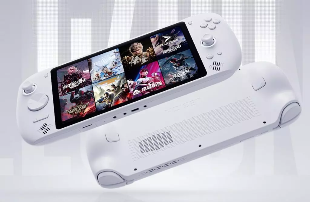 Наука и технологии | Lenovo готовится к выпуску новой игровой консоли Legion Cloud Gaming Handheld C700
