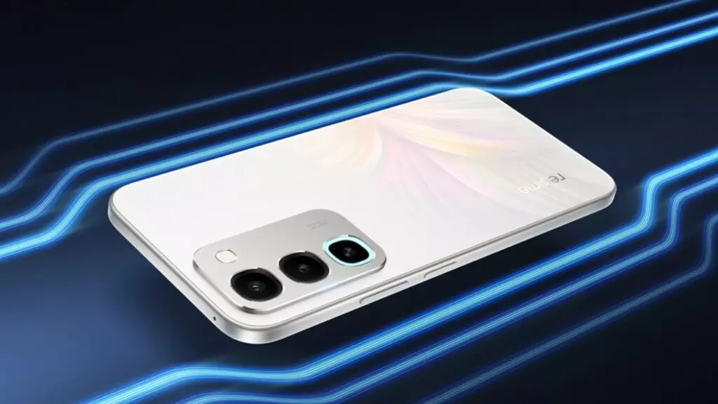 realme-predstavila-16x-5g-s-batareej-na-7000-mac2b7ch-i-ekranom-144-gcz-cover-1786530785 Наука и технологии | Realme представила 16x 5G с батареей на 7000 мА·ч и экраном 144 Гц
