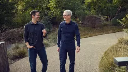 Наука и технологии | Джон Тернус сегодня официально стал CEO Apple